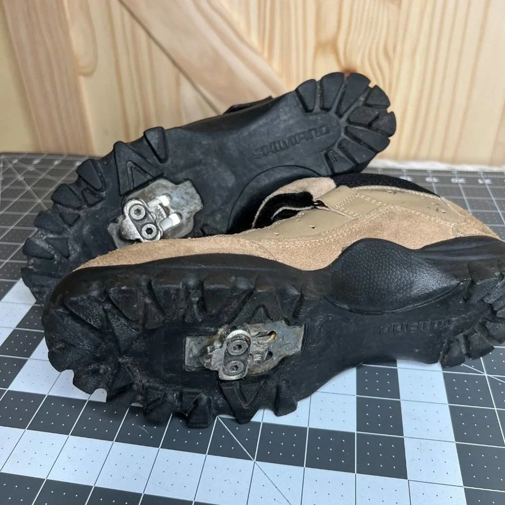 Shimano SPD SH-M057 Clip‎ on Suede Boot Mountain Biking Cycling Shoes Womens 7.5